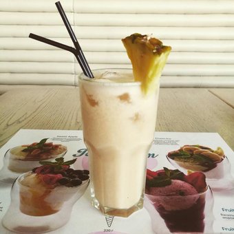 Japanese cuisine restaurant &quot;yakitoria&quot;. discounts on all menus