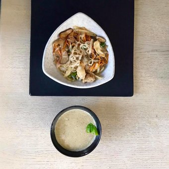 Japanese cuisine restaurant &quot;yakitoria&quot;. discounts on all menus