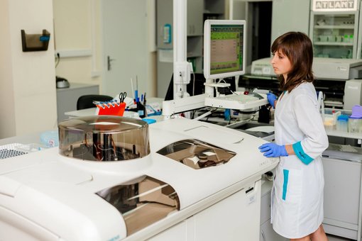 Лабораторія «Invitro». Знижки на аналізи