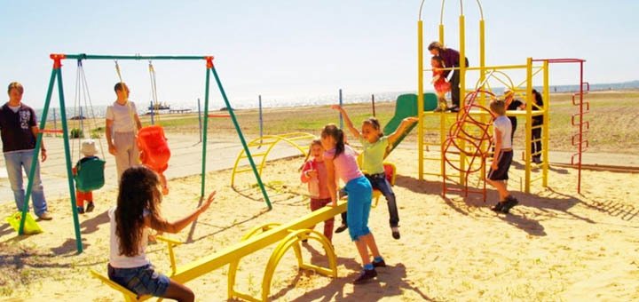 Playground for the hotel complex "Black Sea". Have a rest on the action