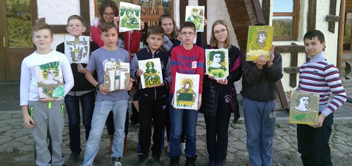 Знижки на уроки малювання в творчій майстерні