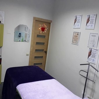 Студия косметологии «DIA BEAUTY STUDIO» в Киеве. Записывайтесь на чистку лица по скидке.