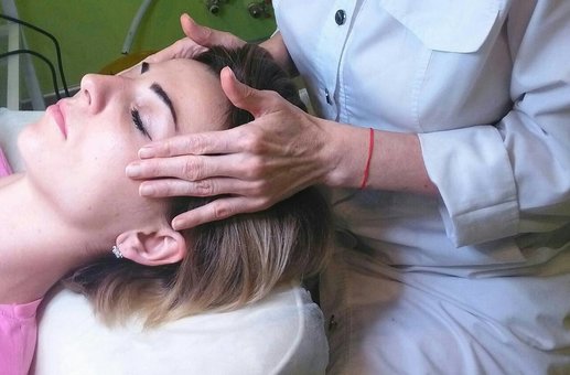 Услуги косметолога в студии «E-Studio» в Харькове. Записаться недорого