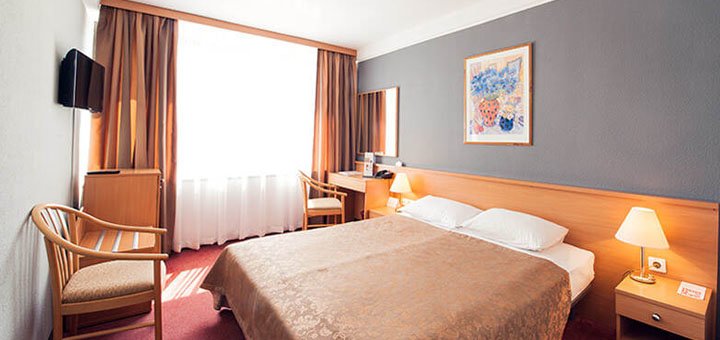 Discounts for holidays at premier hotel lybid3