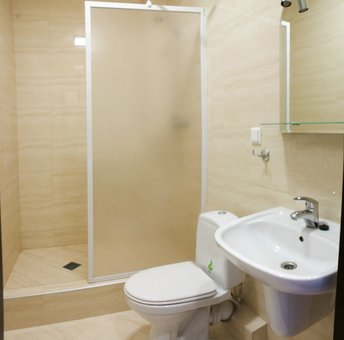 Discounts on holidays at the Royal Street Hotel 40