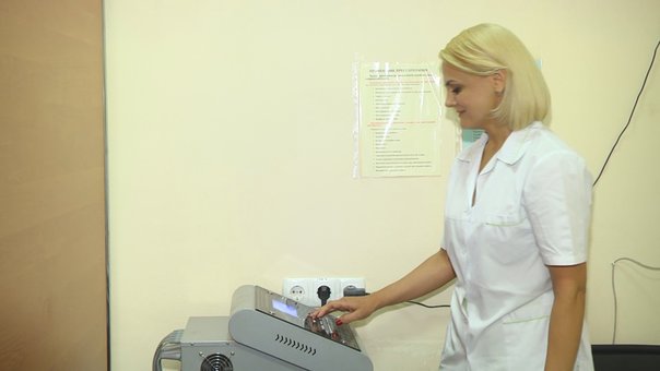 Hardware massage in the beauty and health center "Oberig" in Zaporozhye. Sign up for a figure correction at a discount.